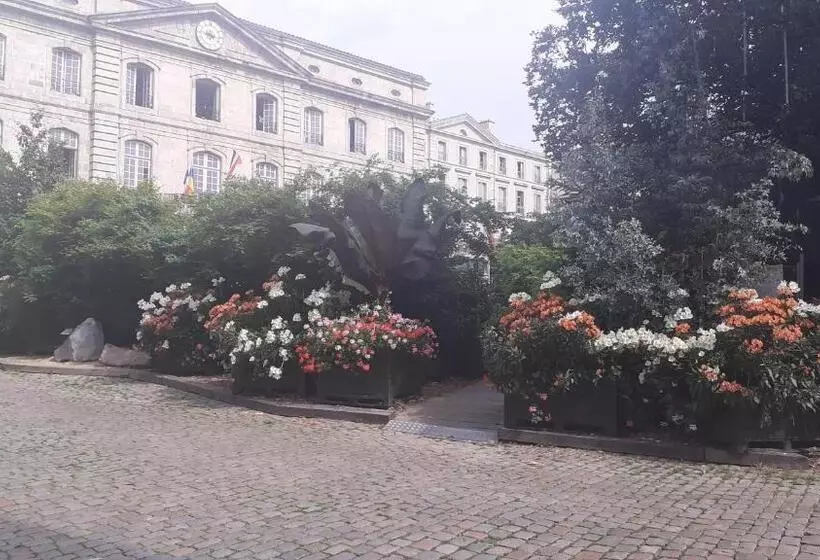 Aamiaismajoitus (B&B) Les Terrasses Du Verger