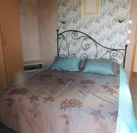 Aamiaismajoitus (B&B) Mas De Torine
