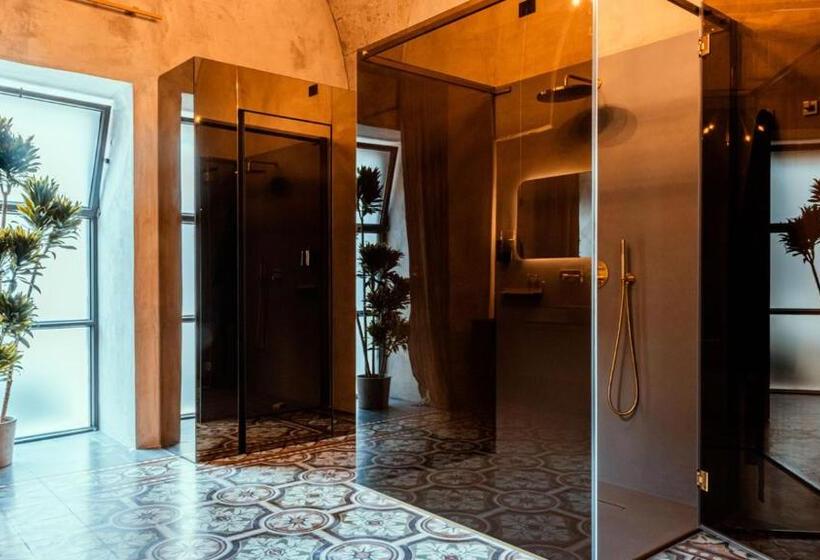 Bed and Breakfast Ricci Rooms   Deluxe Suite By Salentoaffitti