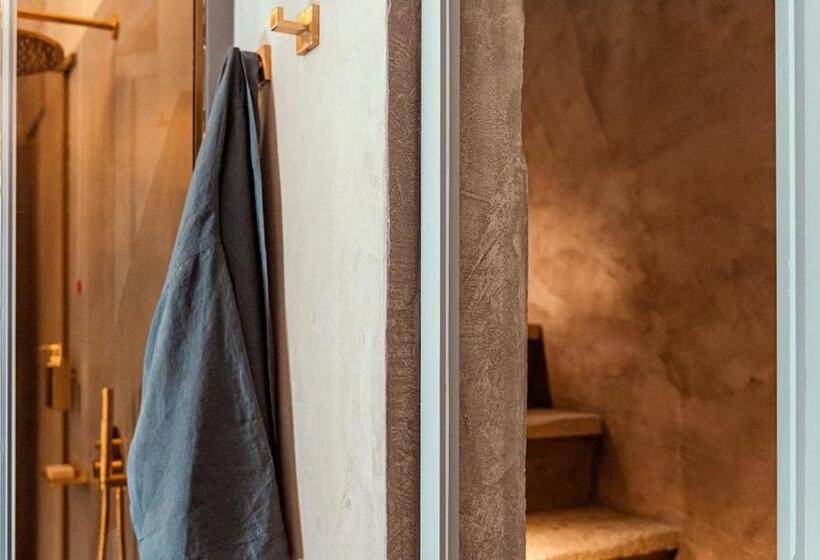 Bed and Breakfast Ricci Rooms   Deluxe Suite By Salentoaffitti