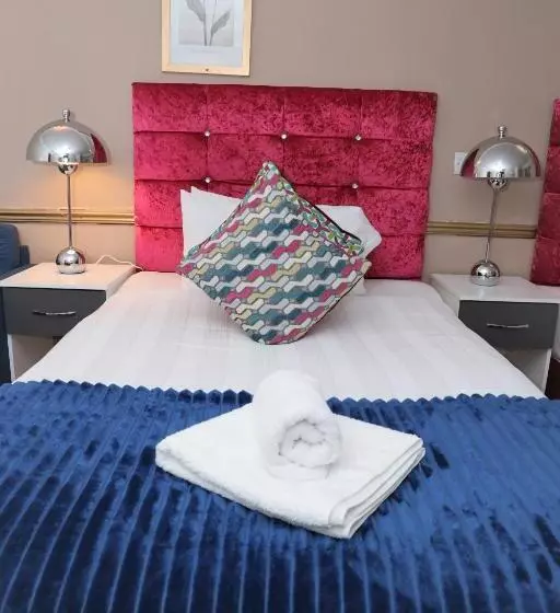 Hotelli 4 Sisters Inn