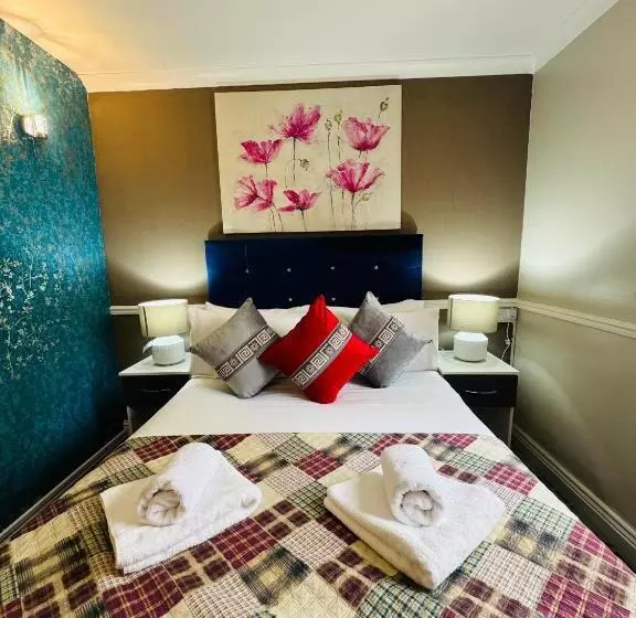 Hotelli 4 Sisters Inn