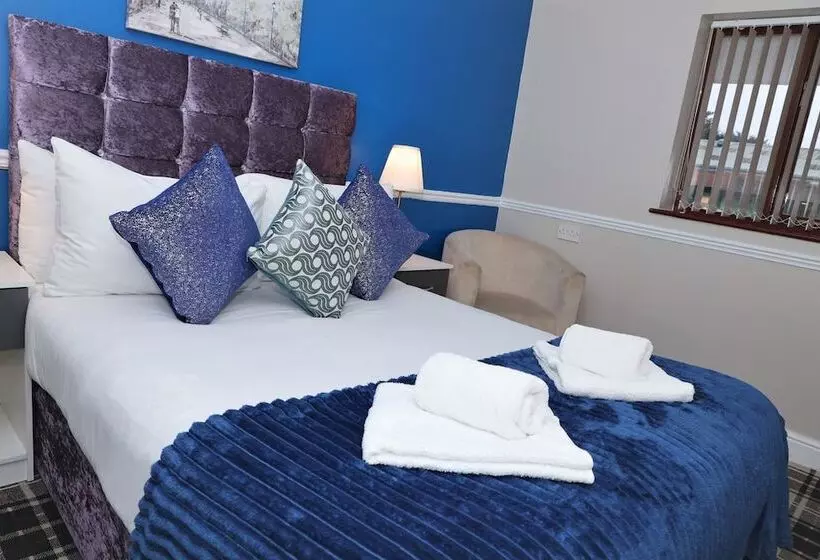 Hotelli 4 Sisters Inn