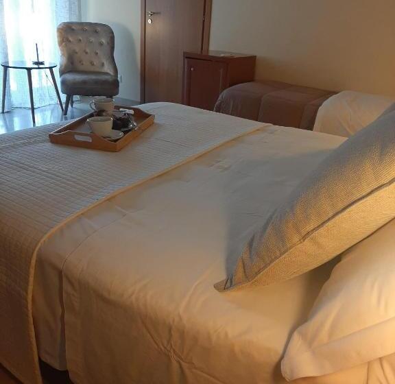 Пансион Baaria Porto Rooms