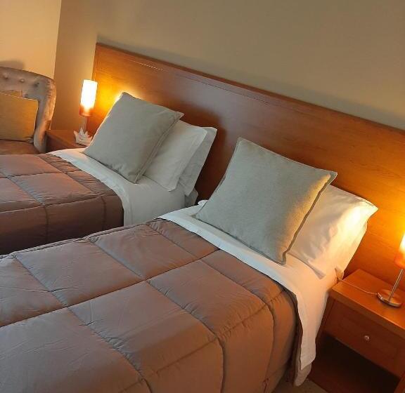 Пансион Baaria Porto Rooms