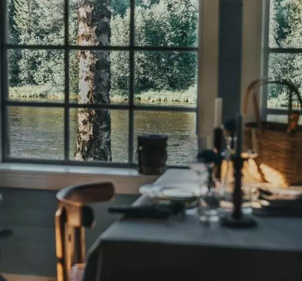 ペンション Cabin By Byske River Surrounded By The Forest