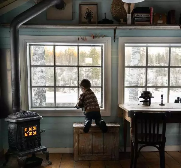 ペンション Cabin By Byske River Surrounded By The Forest