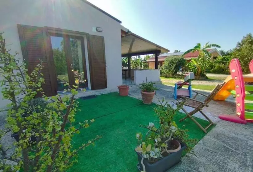 ペンション Camera Serraona