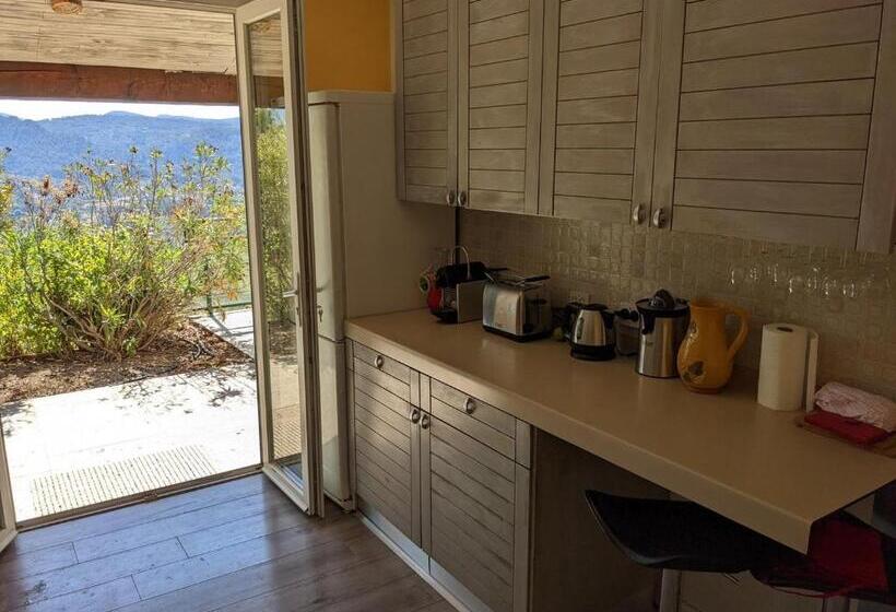 بنسيون Provençal House Between Sea And Vineyards