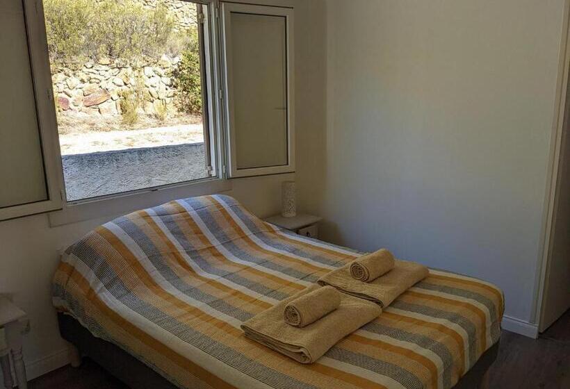 بنسيون Provençal House Between Sea And Vineyards