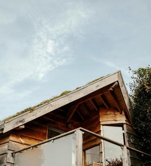 پانسیون L Escale Zen   Tiny House