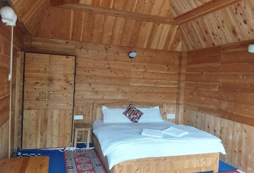 Pension Tirthan View Homestay