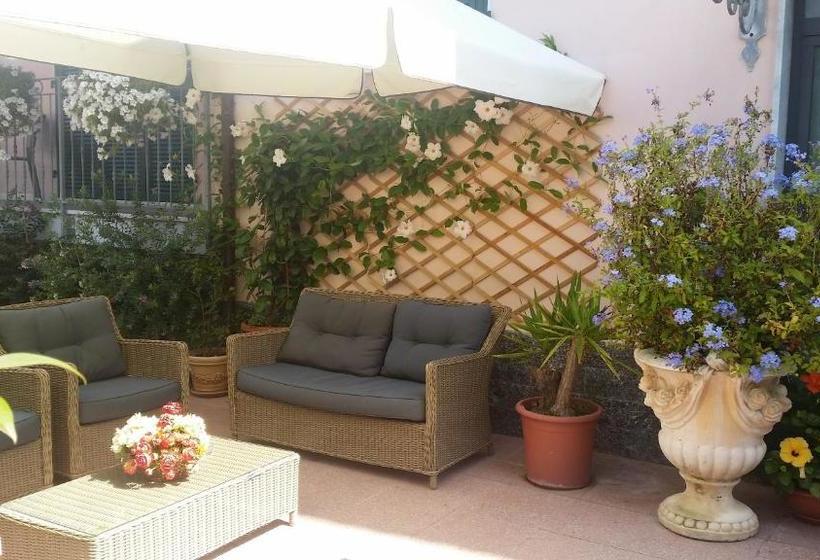 مبيت وإفطار La Villetta Del Golfo