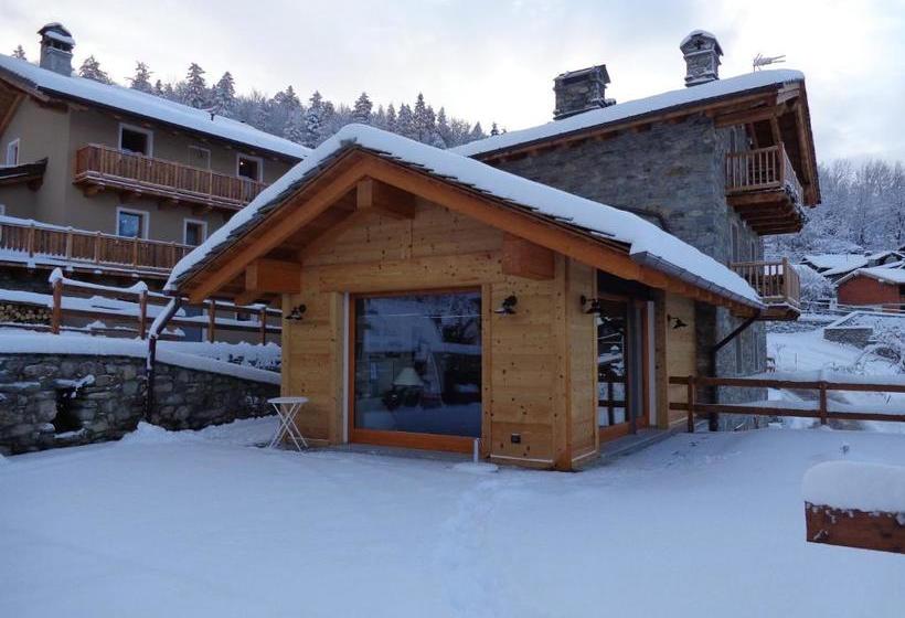 Aamiaismajoitus (B&B) Maison Perriere   Chambres D Hôtes & Jacuzzi