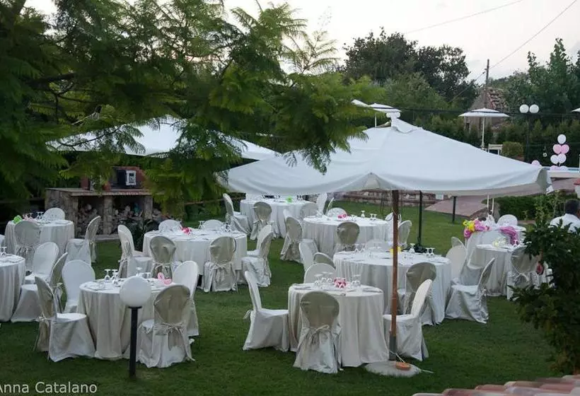 تختخواب و صبحانه Villa Catalano