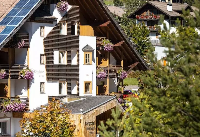 Berghotel Miramonti