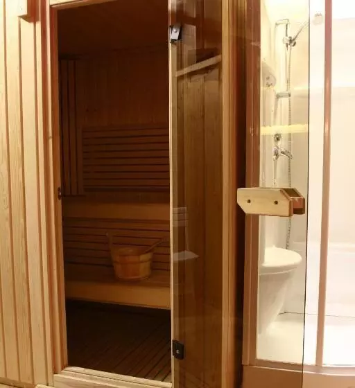 Hotelli Albergo Boule De Neige