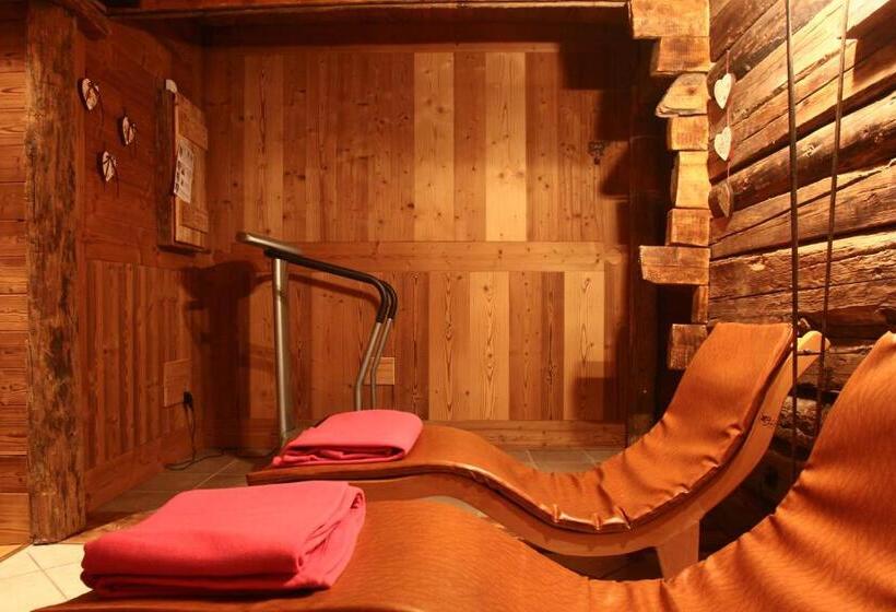 فندق Albergo Boule De Neige