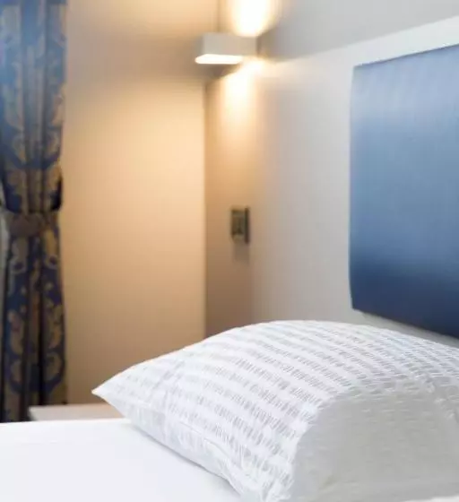 Hotelli Albergo Montenegro