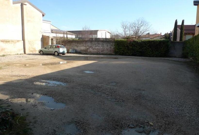 ホテル Albergo Simonati