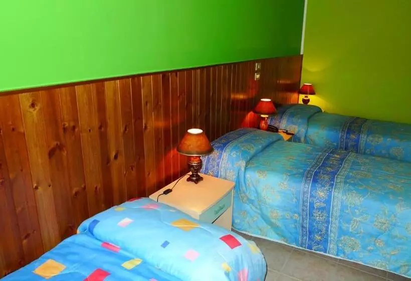 ホテル Albergo Simonati