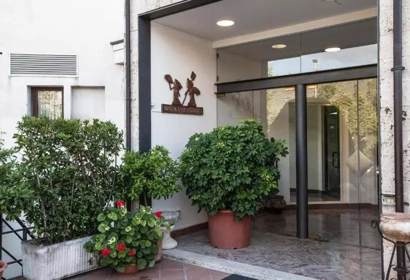 Hotelli Albergo Vecchio Forno