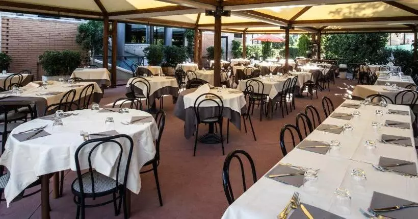 Hotelli Albergo Vecchio Forno