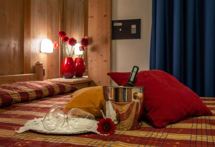 Отель Chalet Genziana