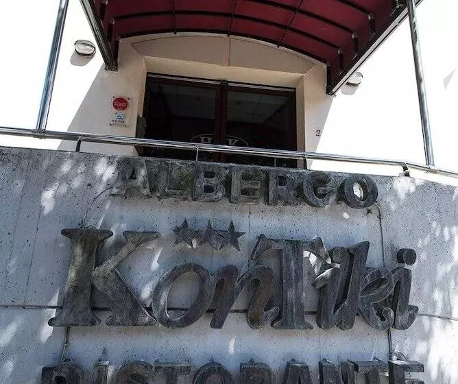 ホテル Kontiki