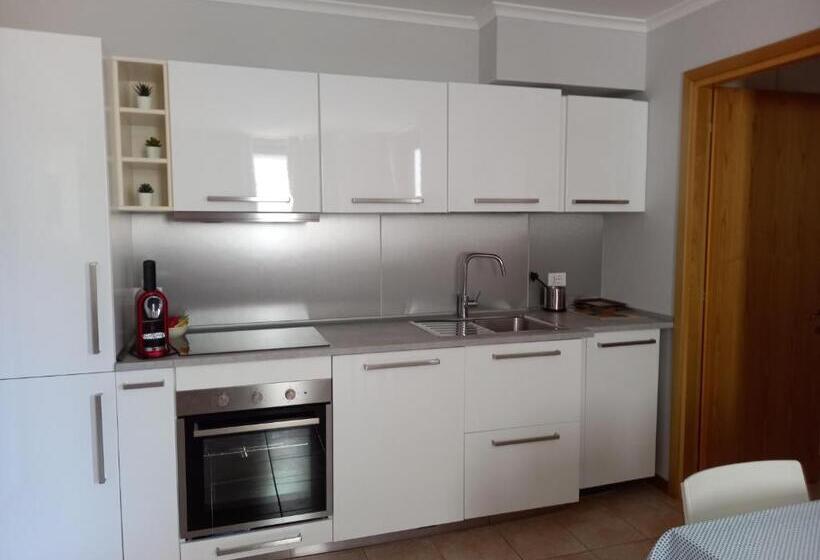 בית מלון כפרי Lydia