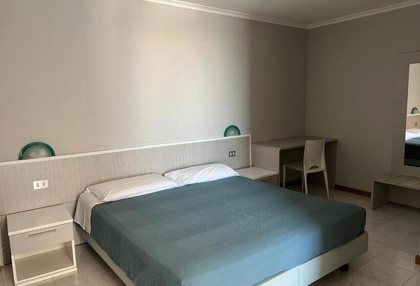 בית מלון כפרי Lydia