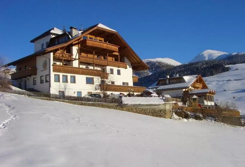 ホテル Pension Schifferegger