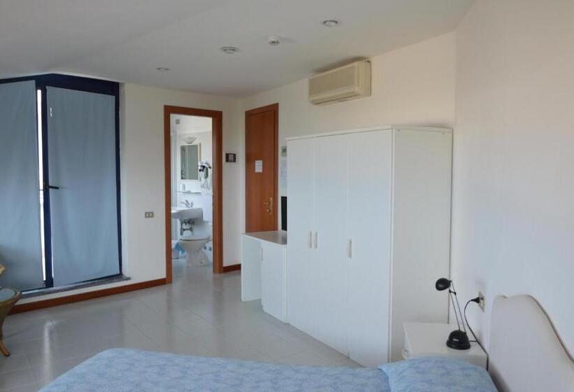 בית מלון כפרי Sirenetta