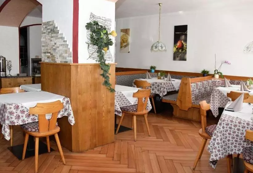 Hotelli Gasthof Sterzingerhof