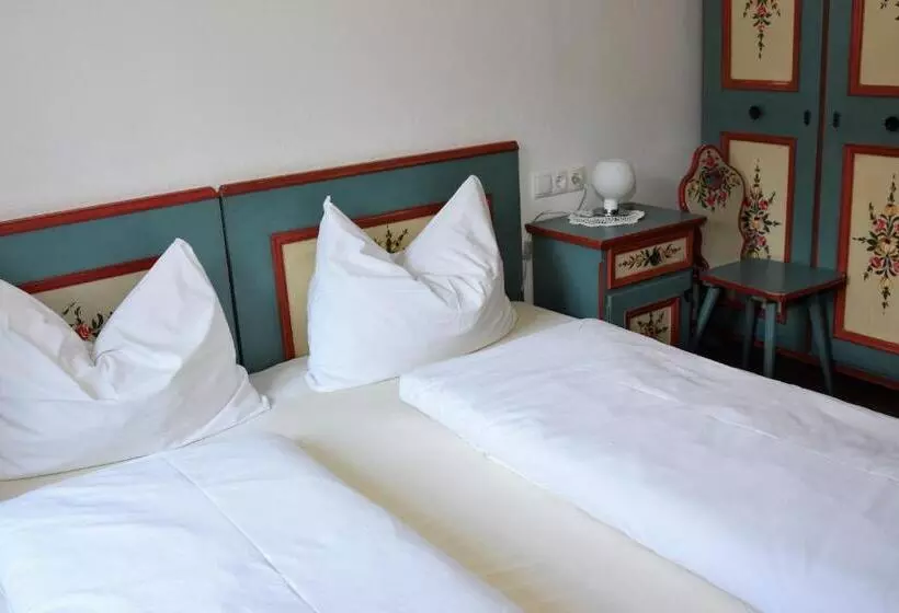 Hotelli Gasthof Sterzingerhof