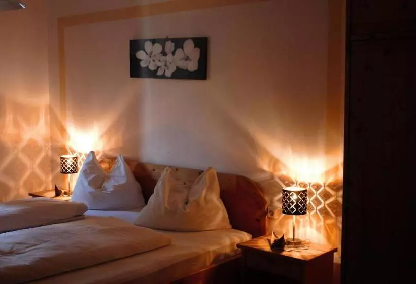 Hotelli Gasthof Sterzingerhof