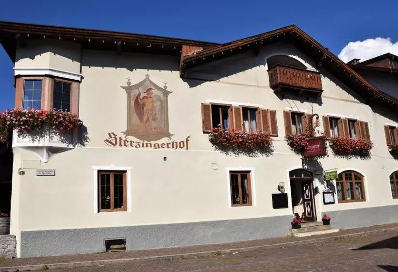 Hotelli Gasthof Sterzingerhof