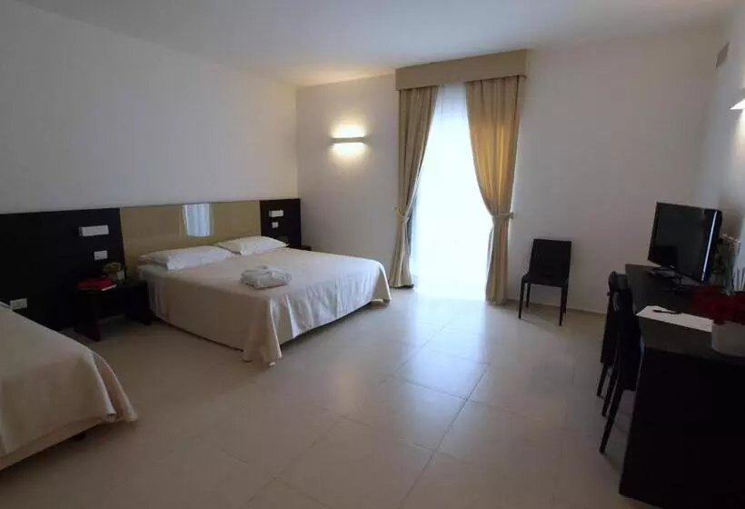 هتل Villa San Bartolo