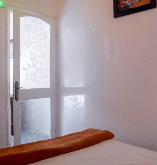 Bed and Breakfast Aourir Waves Surf House