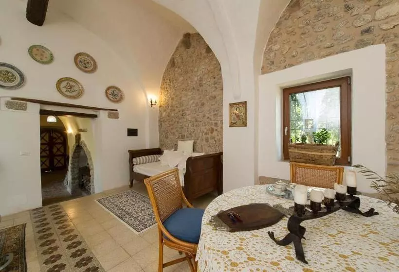 ホテル Agriturismo Masseria Pozzo