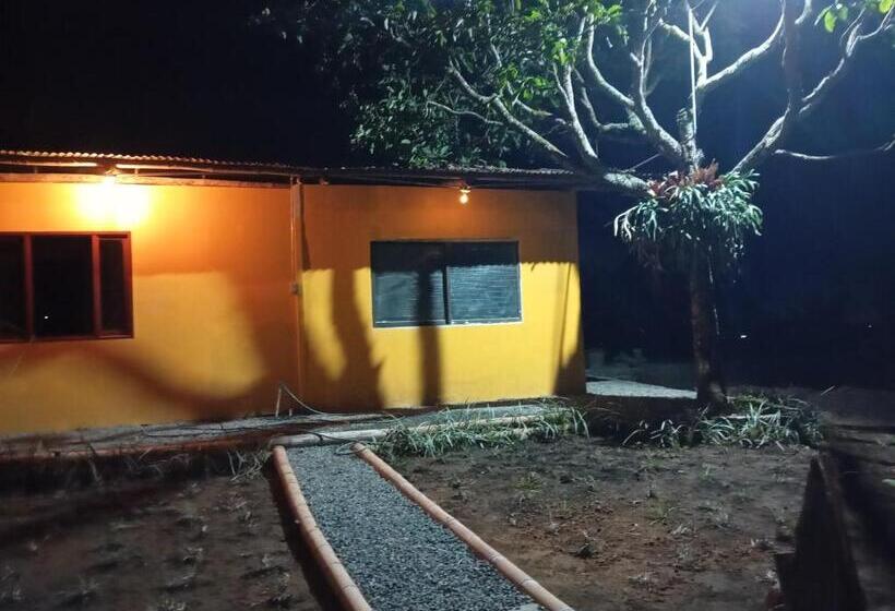 Hotel Cabañas La Miranda