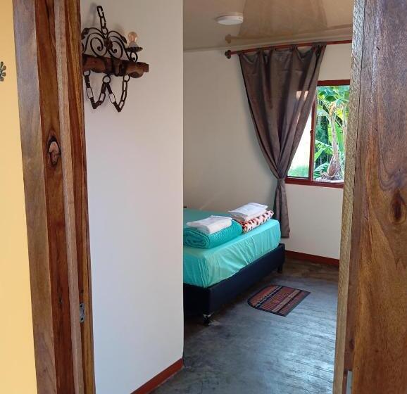 Hotel Cabañas La Miranda