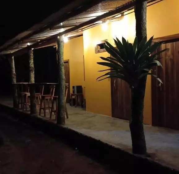 Hotelli Cabañas La Miranda