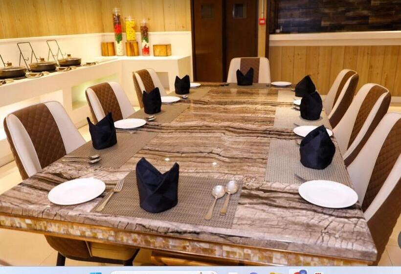 호텔 Star Continental