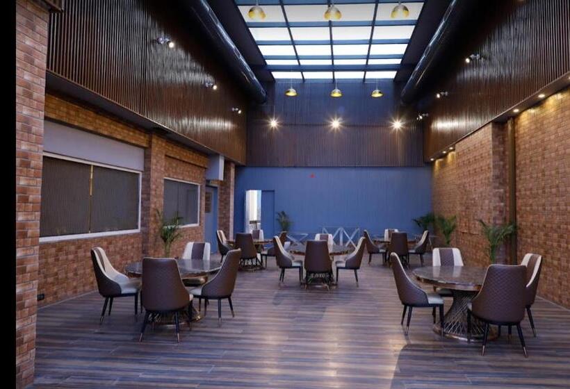 호텔 Star Continental