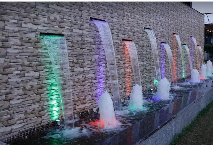 호텔 Star Continental