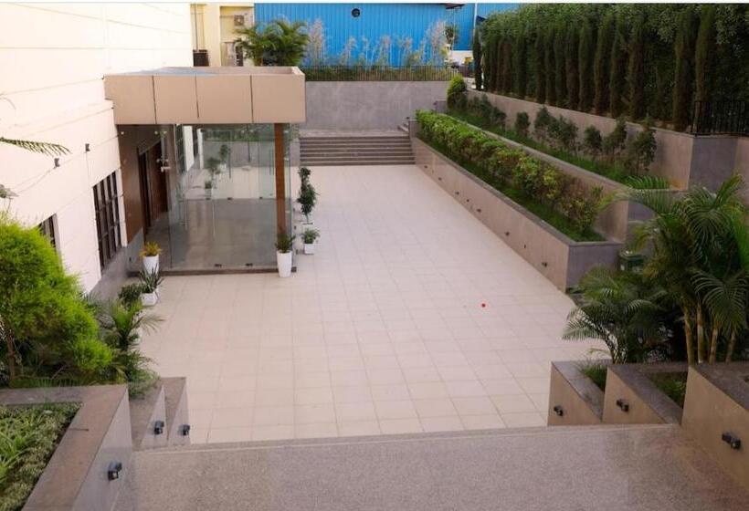 호텔 Star Continental