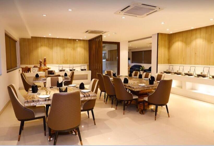 호텔 Star Continental