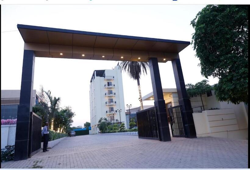 호텔 Star Continental