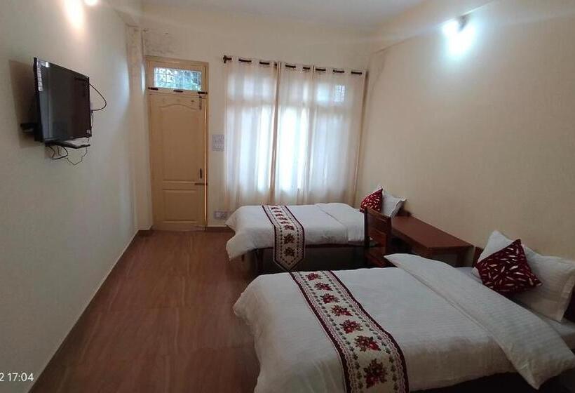 בית מלון כפרי Tabo House